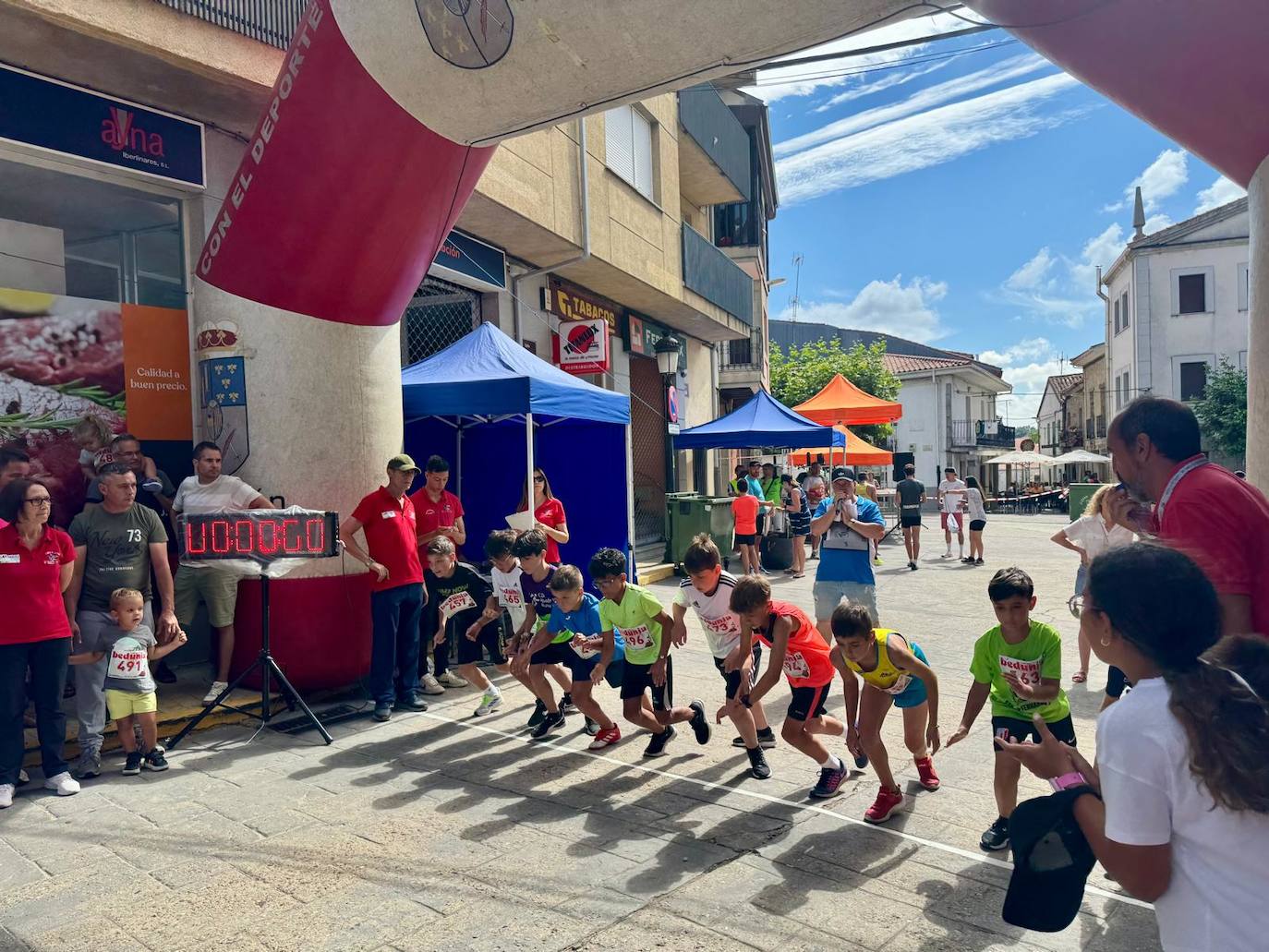 Daniel Ayuso y Verónica Rodríguez se llevan el cross de La Honfría de Linares