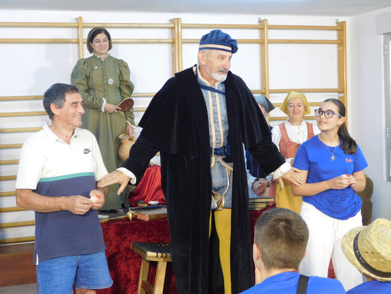 &#039;Buscando a Nebrija&#039; en las fiestas de Sando