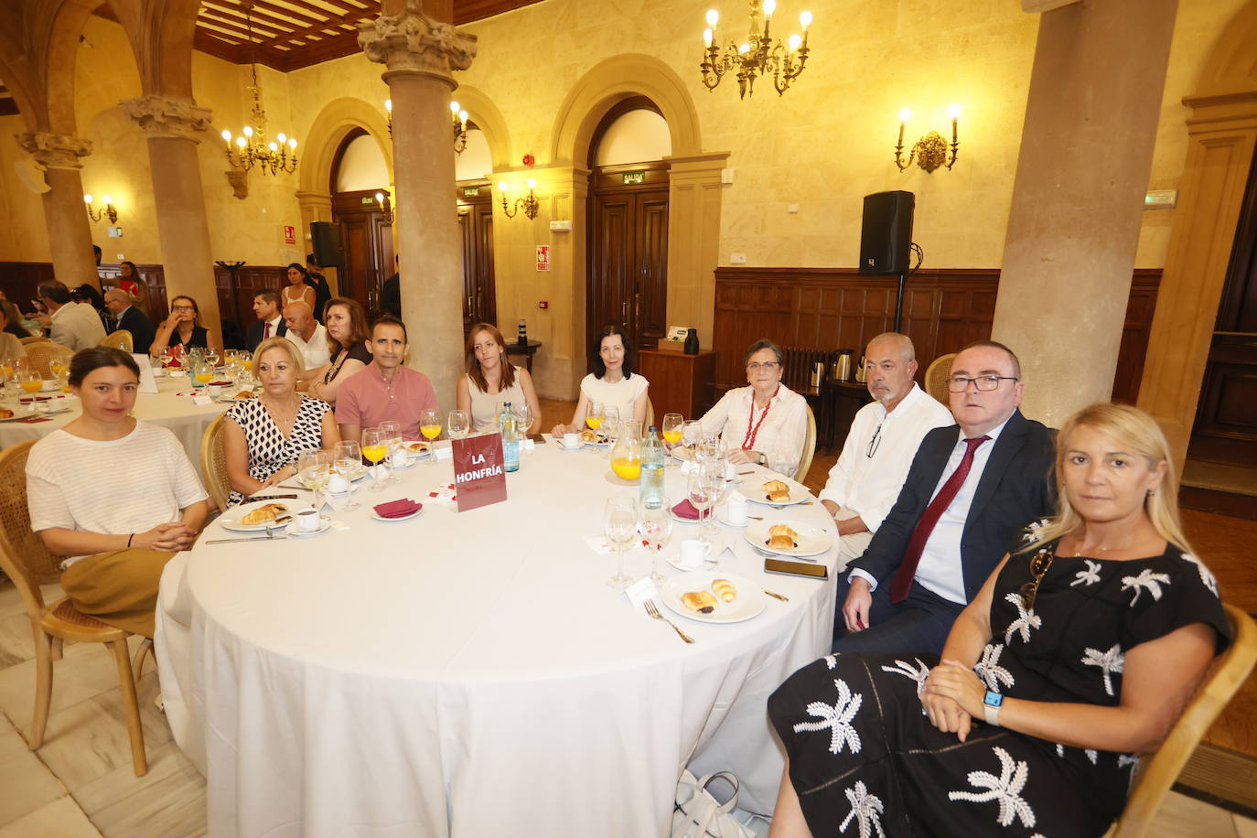 Teresa García, Paula Castañeda, Luis Miguel Hernández, Angélica Gil y Ana María Sánchez (Ayto. Salamanca), Isabel Grondona (Mirat Fertilizantes), Juan Galisteo, Héctor Andrés Rodrigo (Colegio Oficial de Ingenieros de Caminos) e Inés Martín (Porsiete).