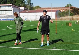 Oriol Riera, en el primer entrenamiento en el anexo al Reina Sofía.