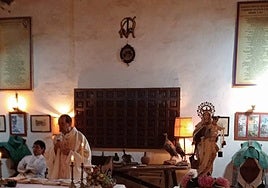 Momento de la eucaristía tras la marcha