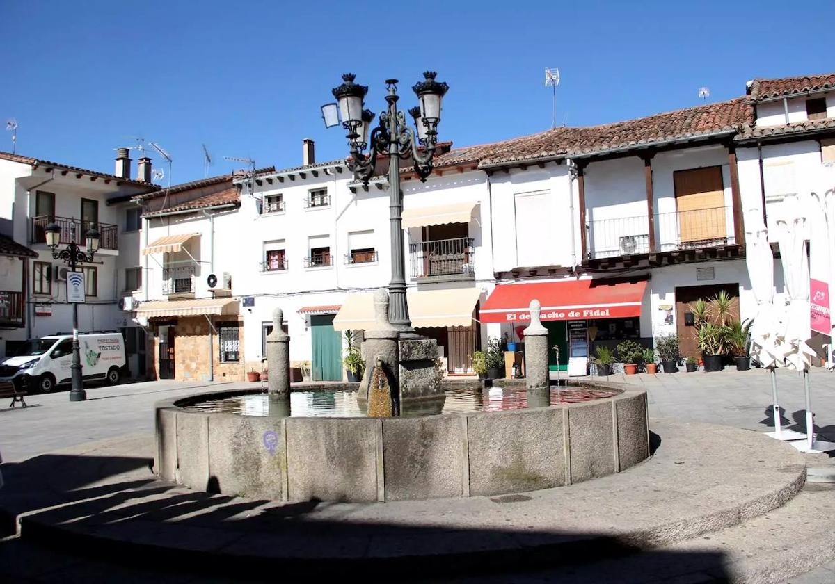 Una imagen del municipio de Candeleda.