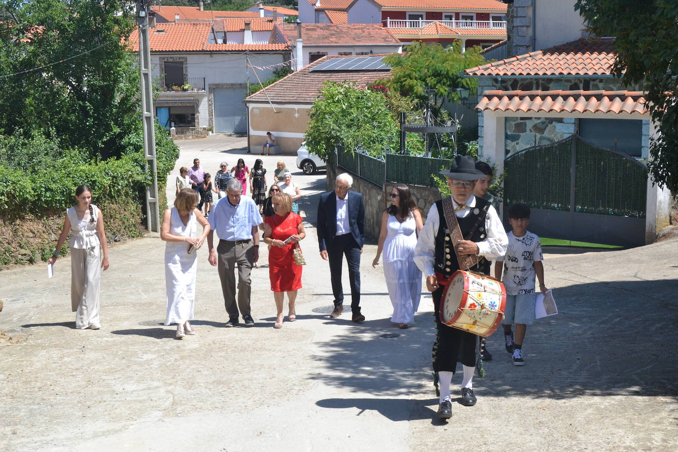 Escurial de la Sierra honra con fervor a Santa Marina