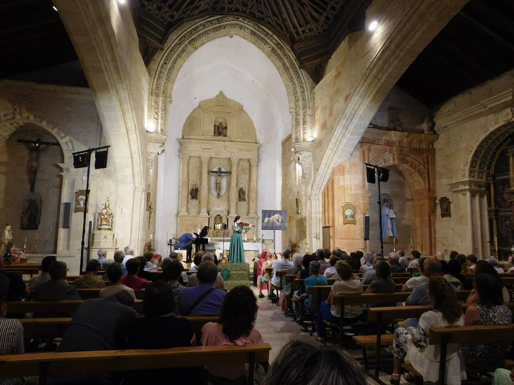 Una velada de altura con &#039;Arcos y Ecos&#039; en la iglesia de Villoria