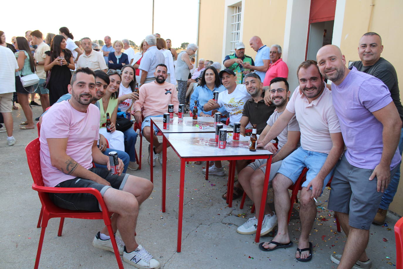 Sabroso inicio de fiestas en Palacios de Salvatierra