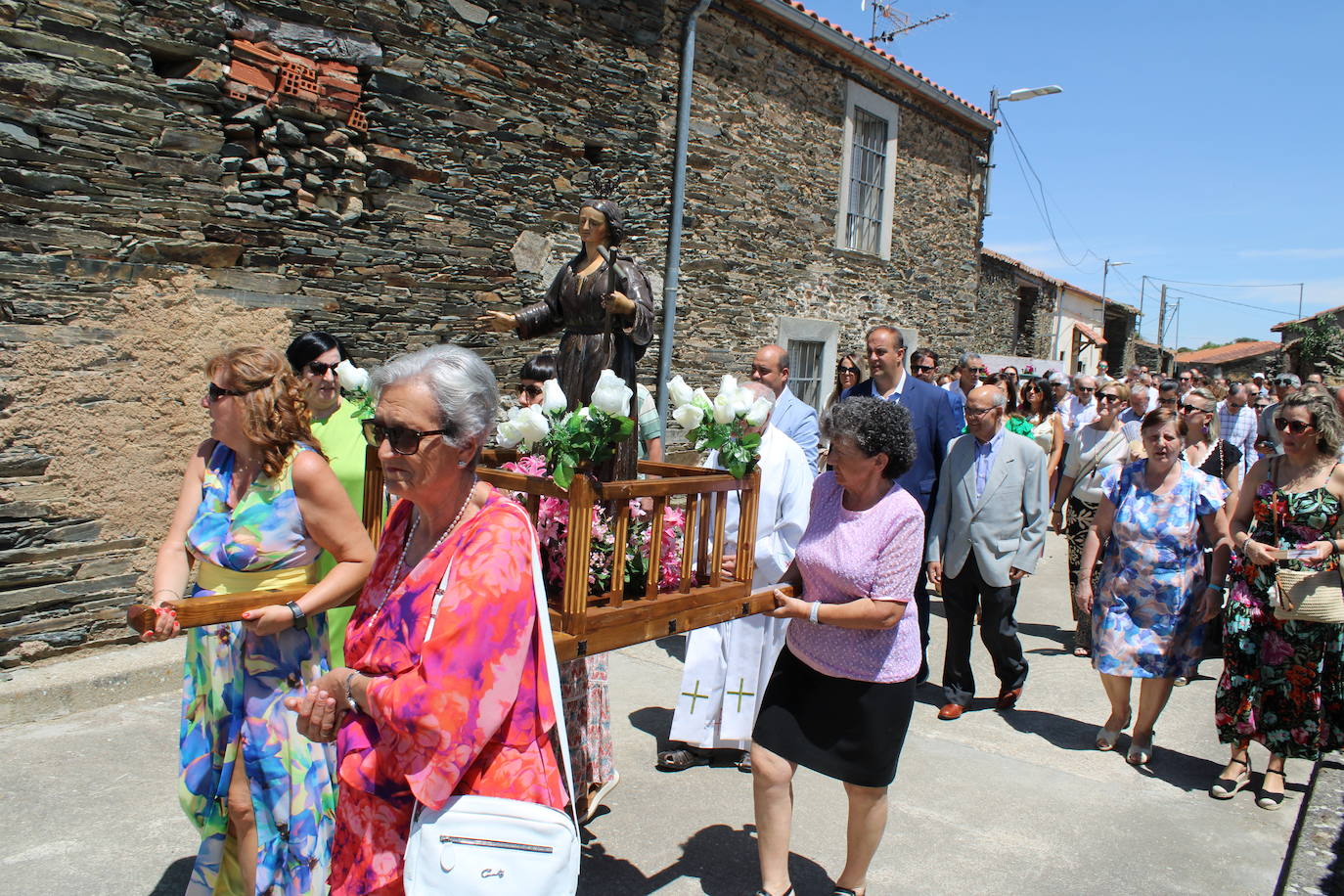 Palacios de Salvatierra honra a Santa María Magdalena