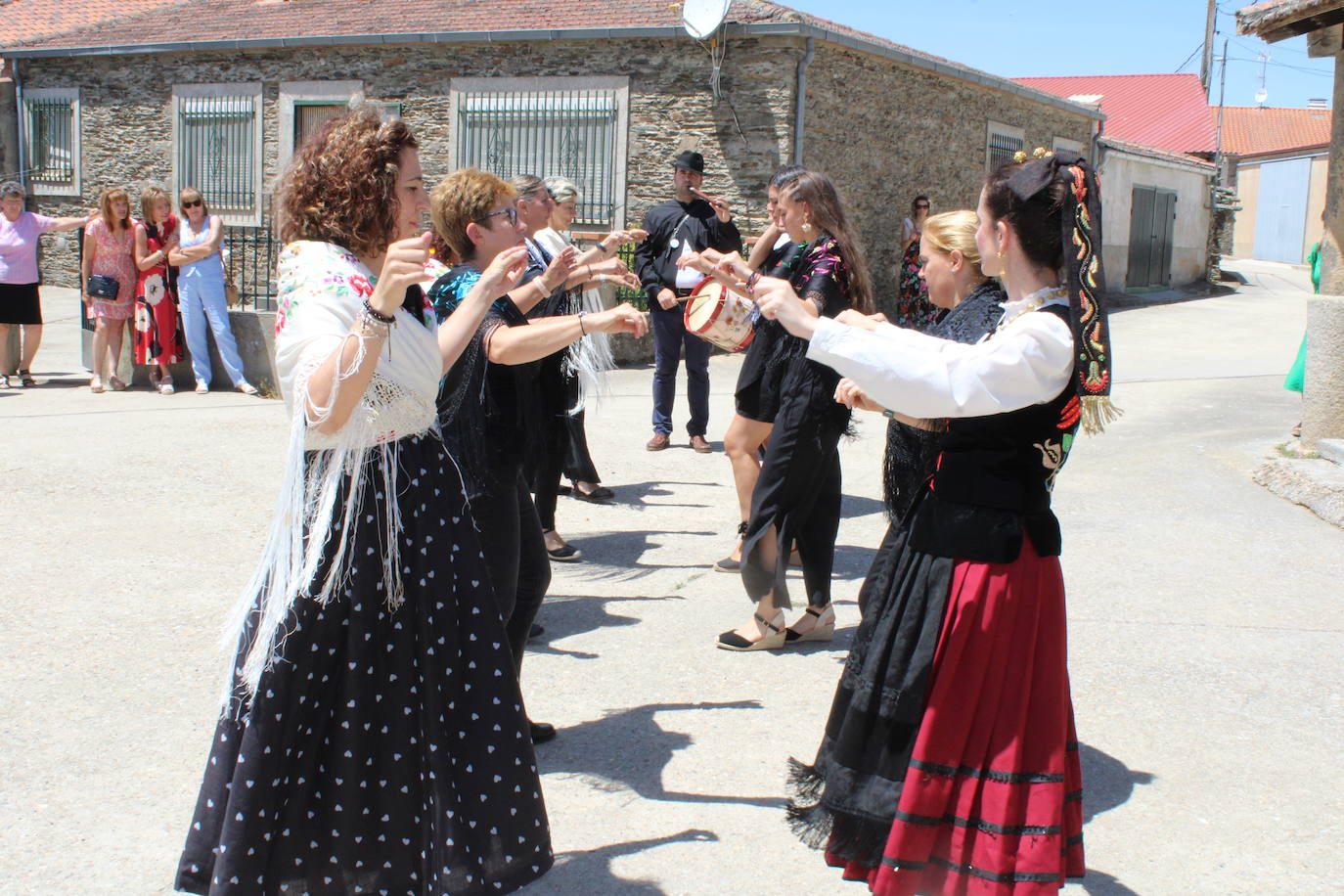 Palacios de Salvatierra honra a Santa María Magdalena