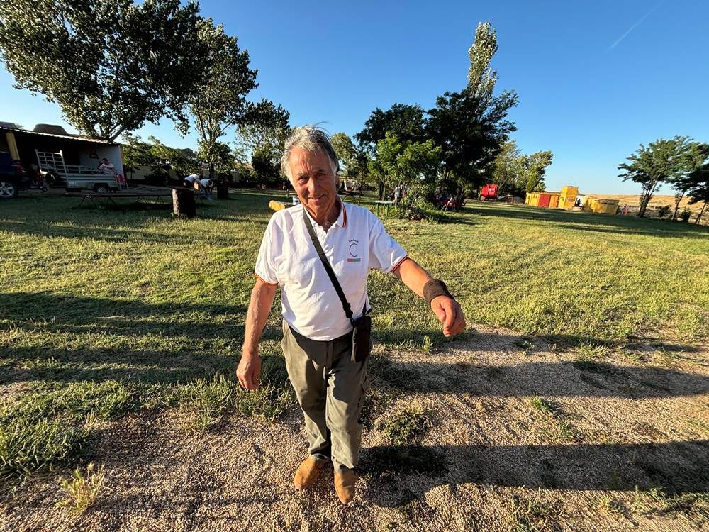 Una soleada tarde taurina compartida entre los vecinos de Palaciosrubios