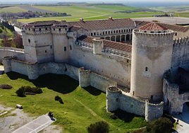 Imagen del castillo de Cuéllar.