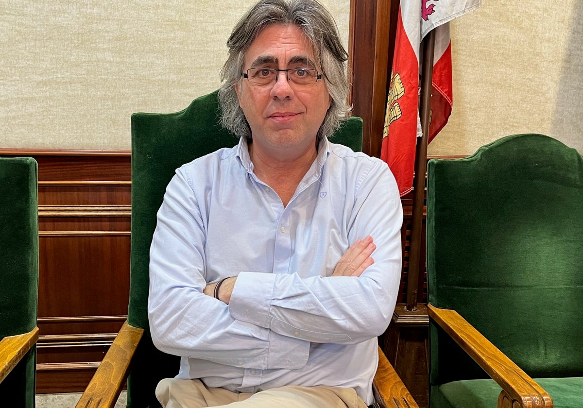 Luis Francisco Martín, en el Ayuntamiento de Béjar.