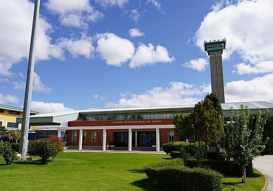 Los hechos ocurrieron el pasado año en la cárcel de Topas.