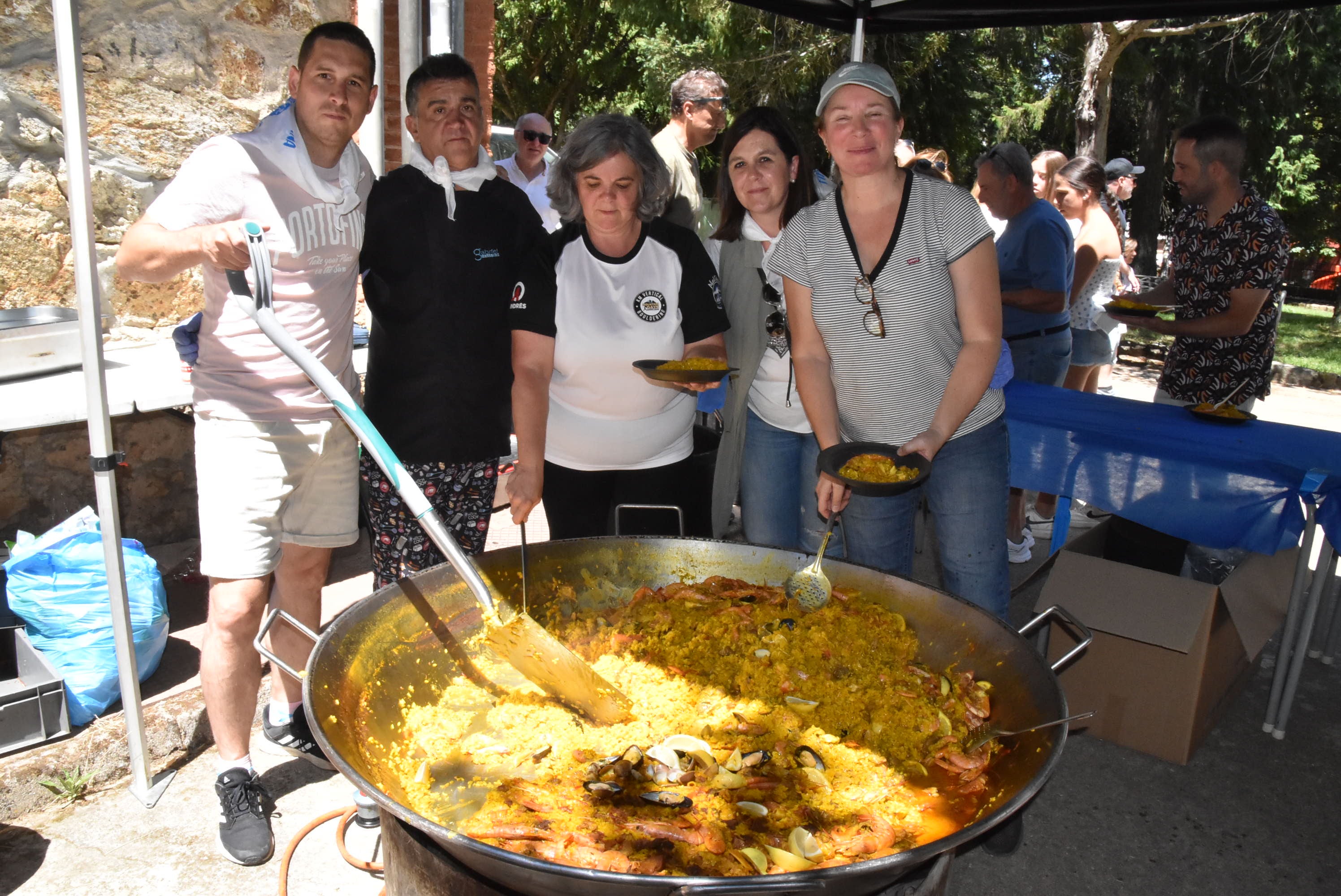 Candelario pone sabor a las fiestas de Santa Ana