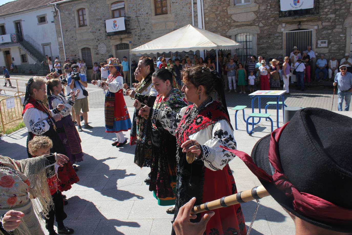 Aldea del Obispo rebosa vitalidad en la V Feria Rural de La Raya