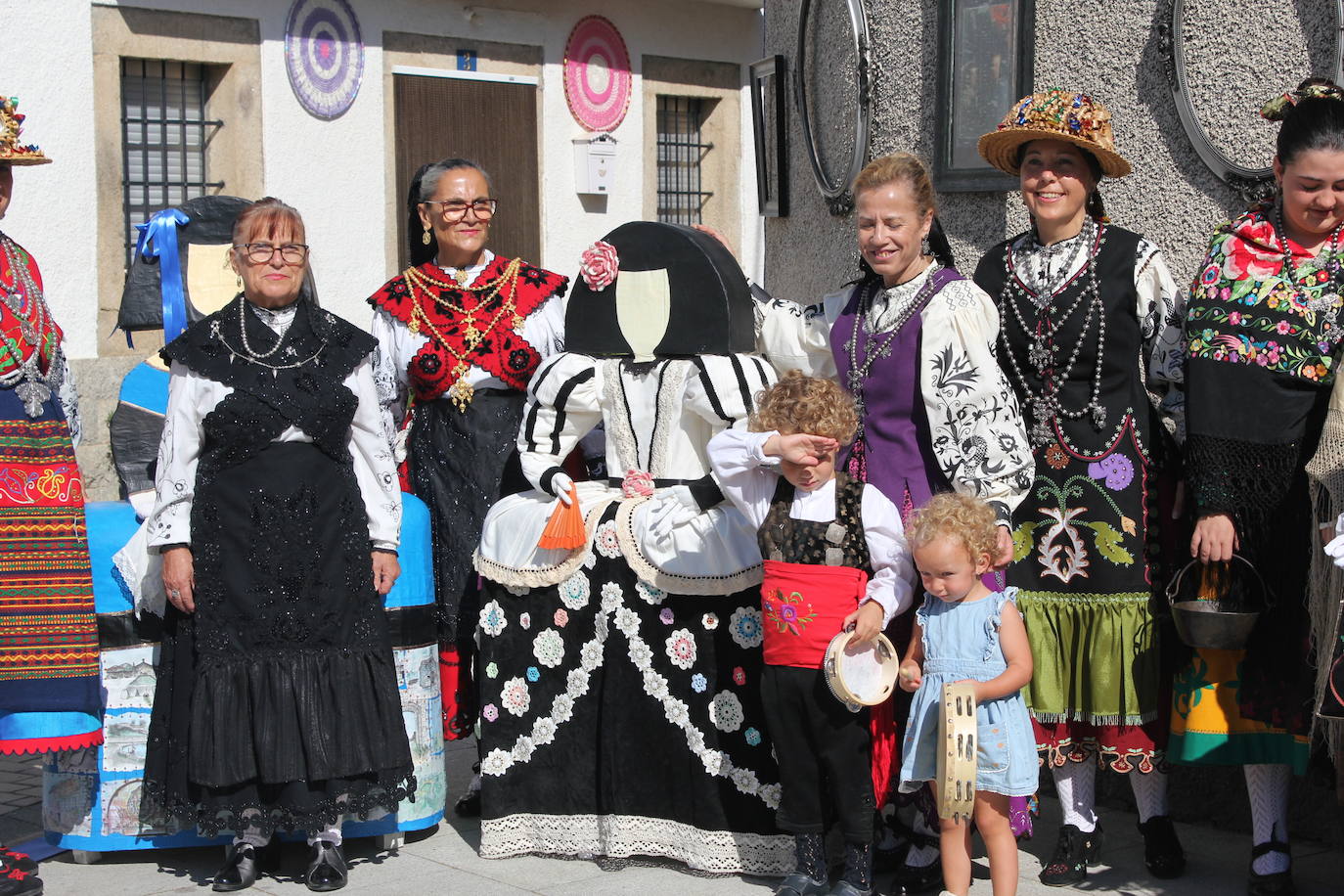 Aldea del Obispo rebosa vitalidad en la V Feria Rural de La Raya