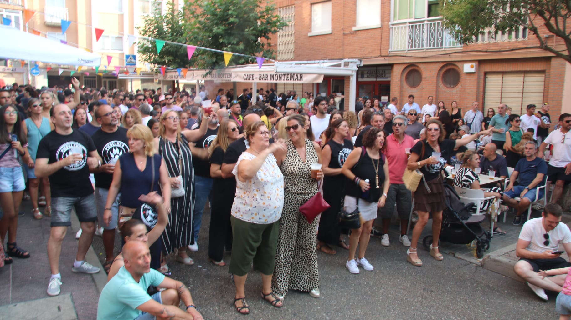 Santa Marta se echa a las calles en su segunda jornada festiva