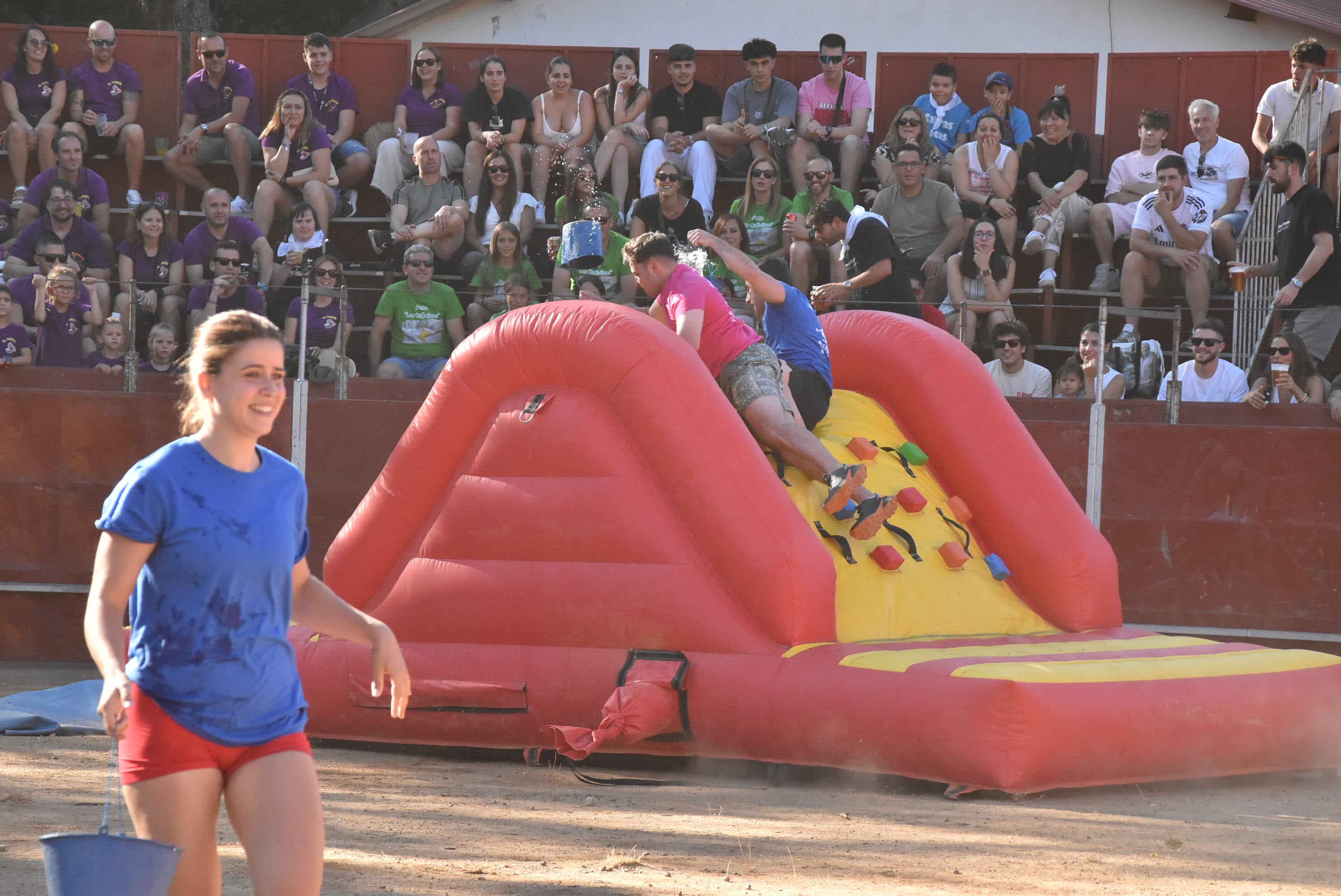 Candelario pone fin a unas fiestas muy participativas