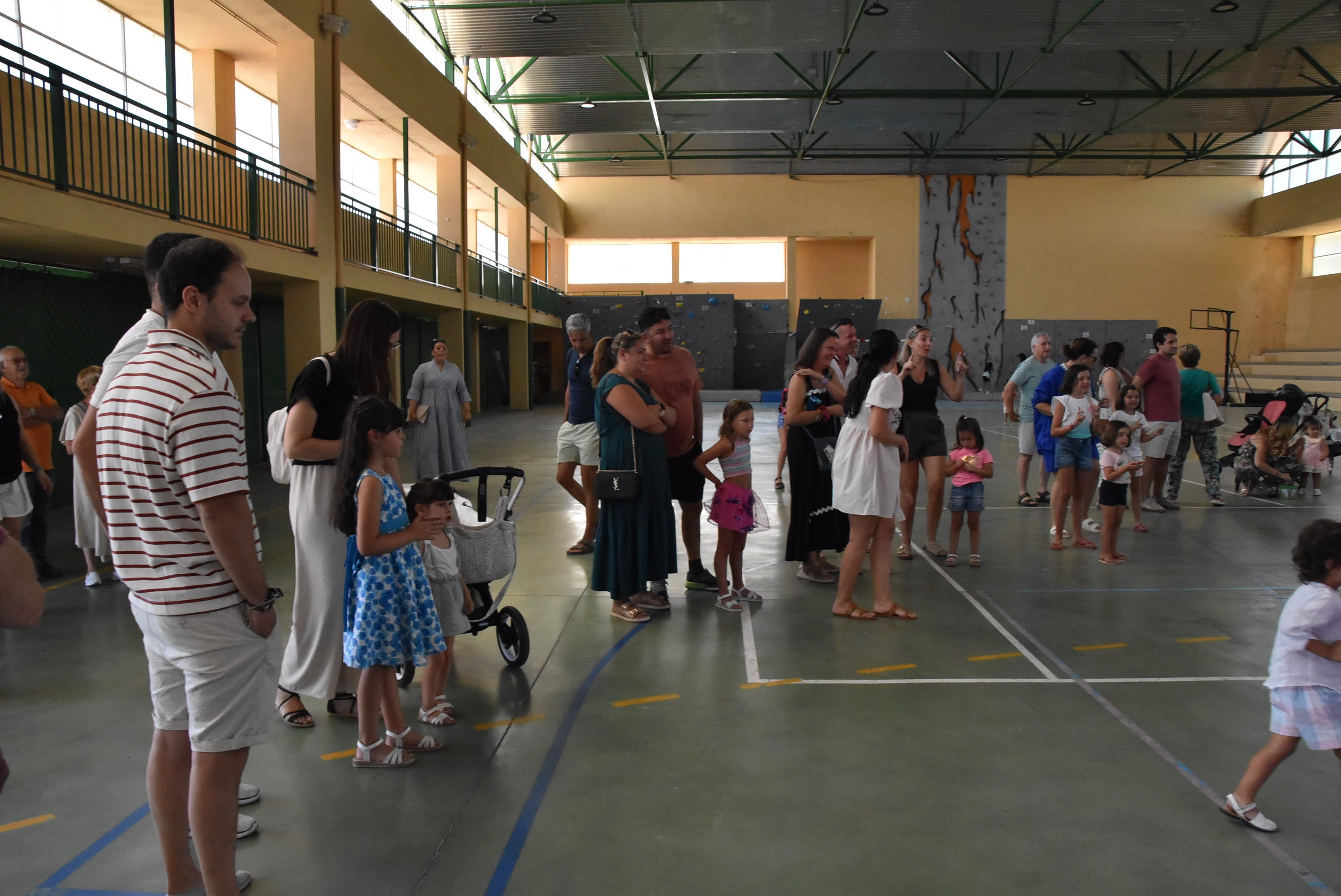 Candelario pone fin a unas fiestas muy participativas