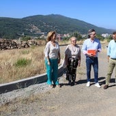 Purificación Pozo, Maite Crego, Luis Francisco Martín y Rubén Martín visitaron el recinto del futuro camping.
