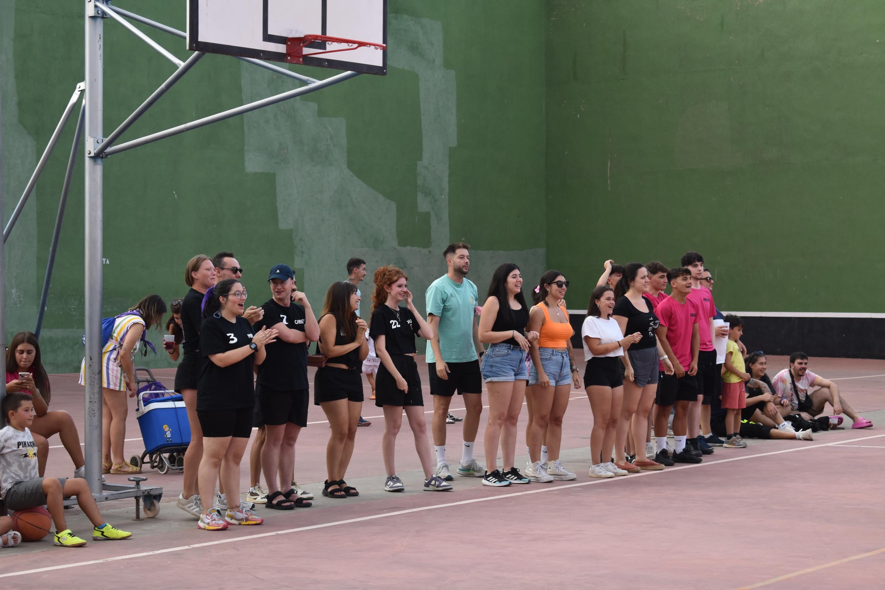 San Cristóbal de la Cuesta, volcado con sus mayores