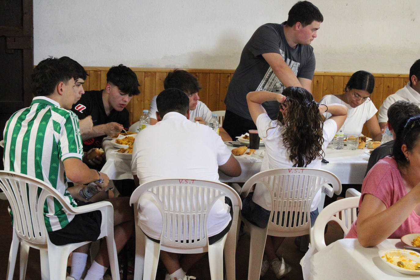 Salvatierra de Tormes disfruta de su comida festiva