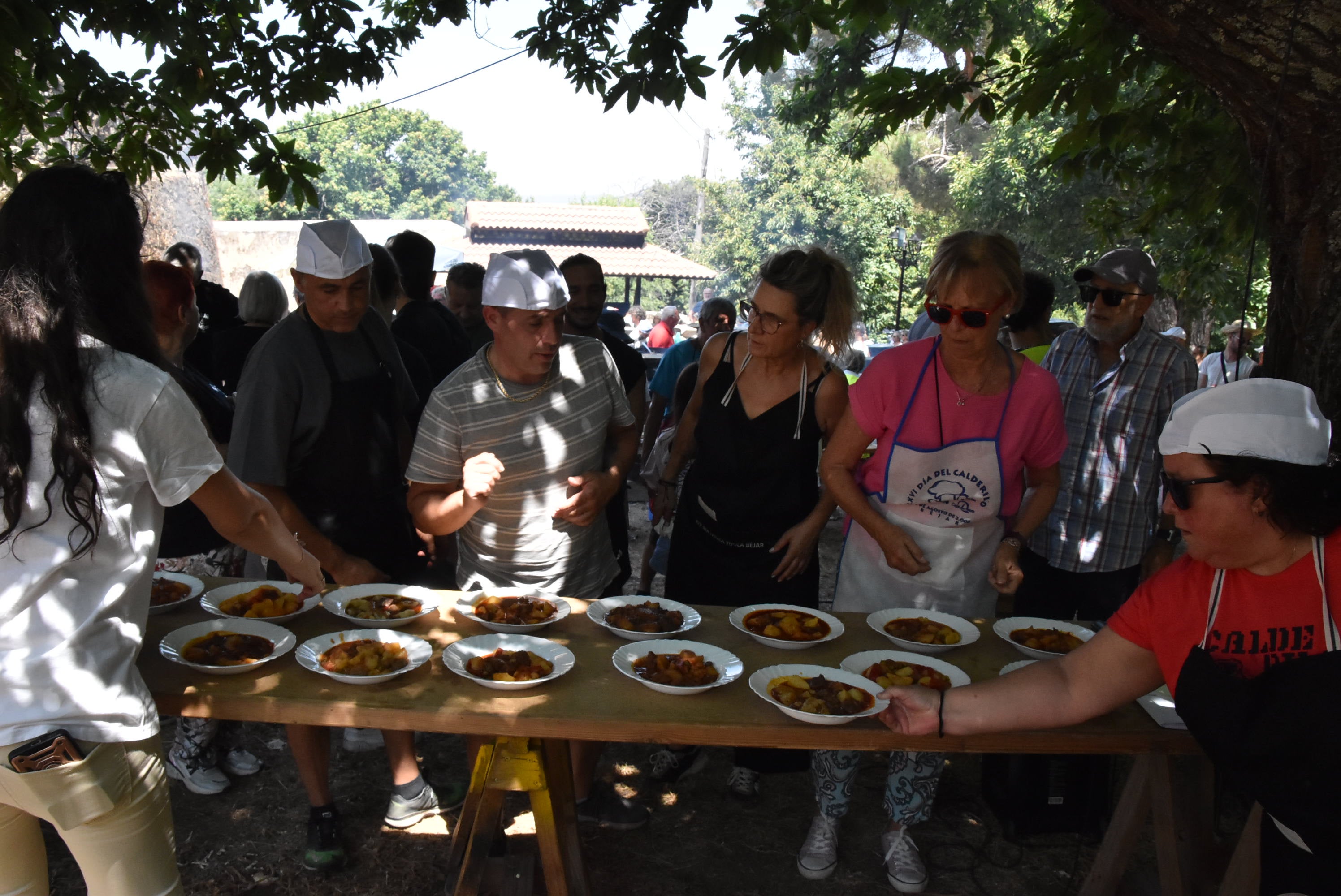 Jaime Sánchez y Estela Flores ganan la 50 edición del Día del Calderillo en Béjar