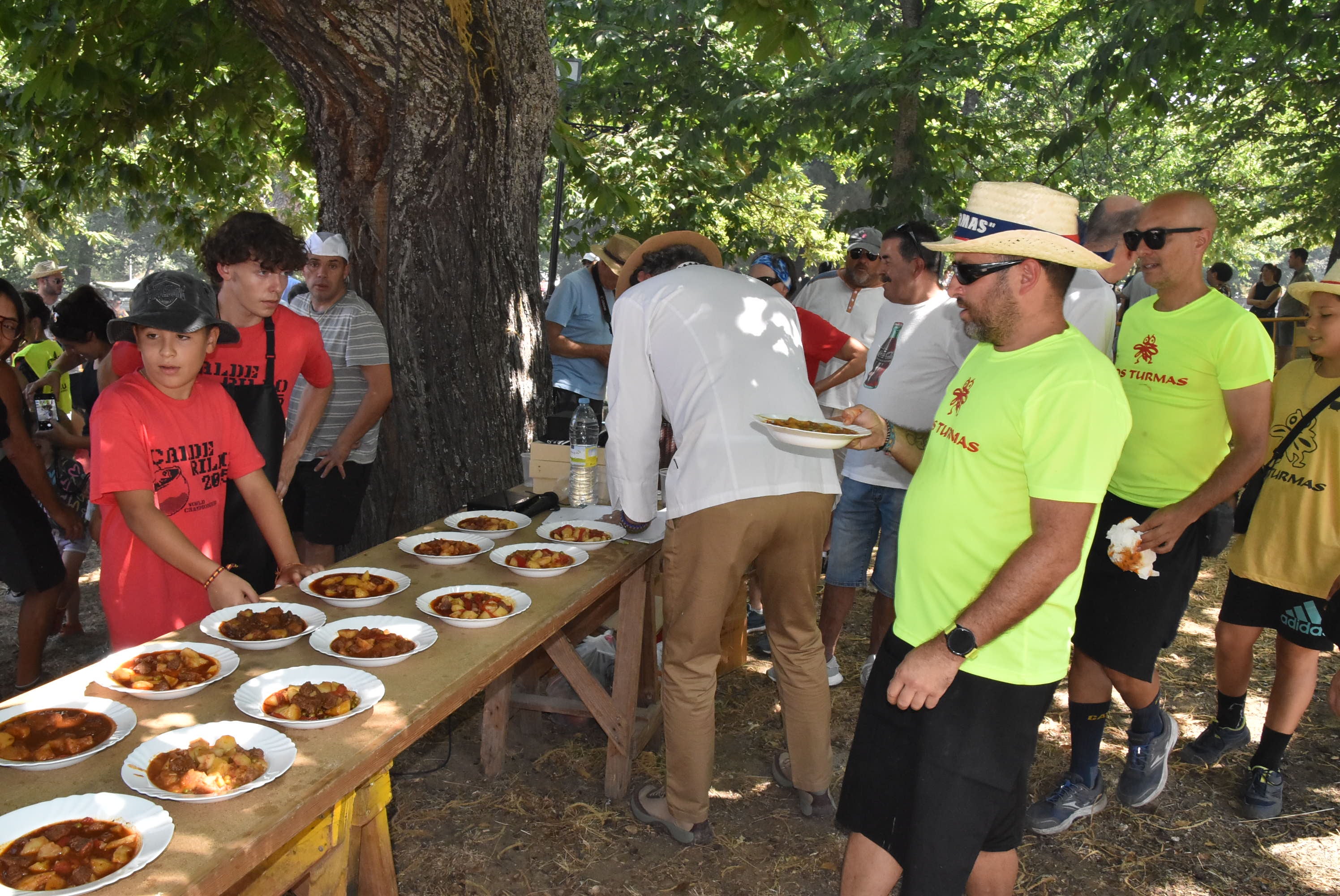 Jaime Sánchez y Estela Flores ganan la 50 edición del Día del Calderillo en Béjar
