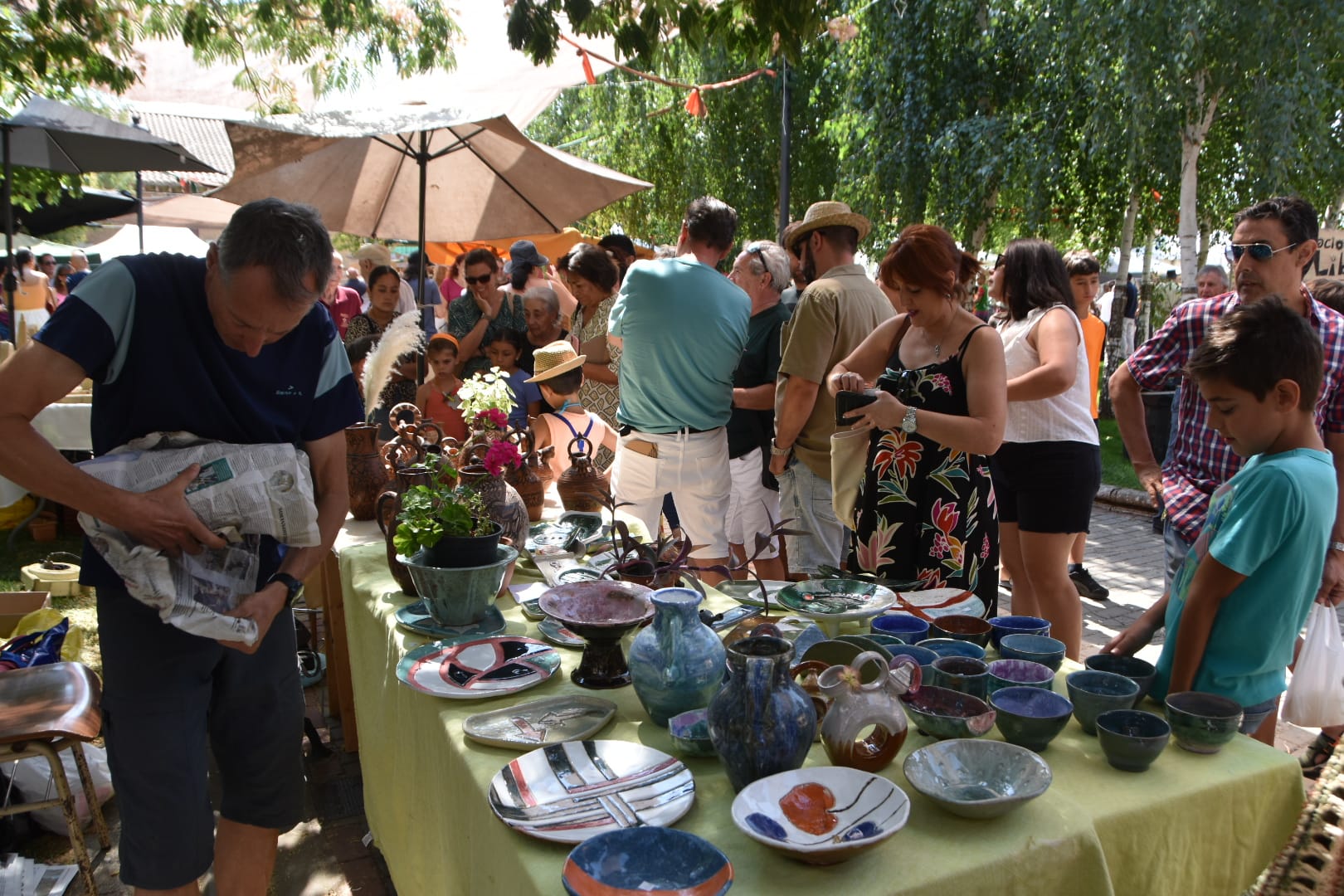 Miranda de Azán celebra su mercado más verde y creativo