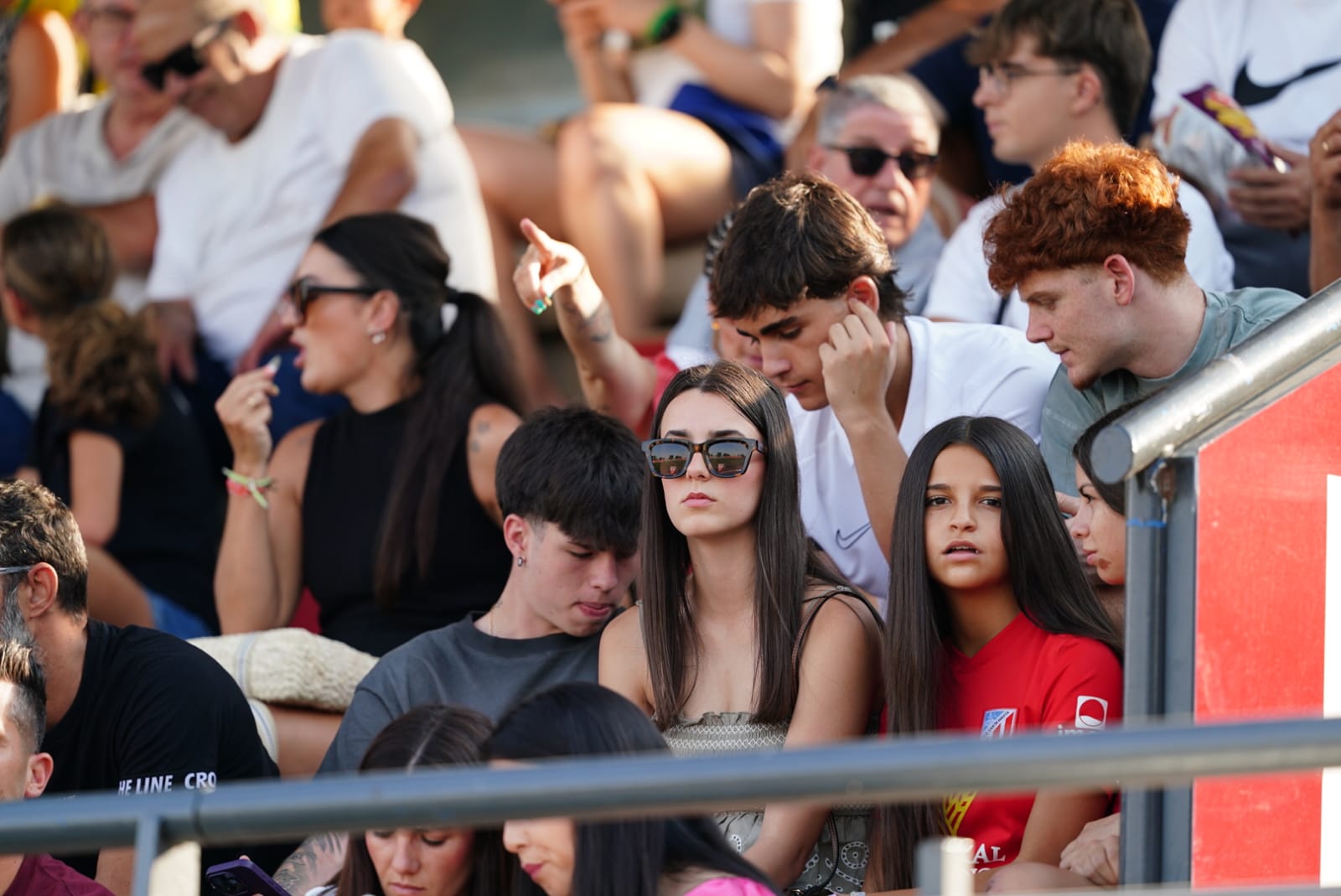 Llenazo y gran ambiente en el San Casto