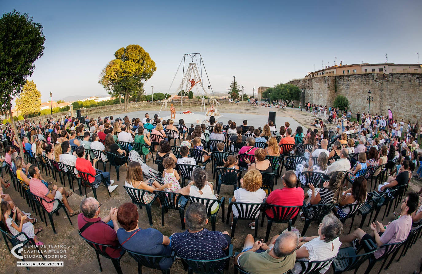 La XXVIII Feria de Teatro de Castilla y León, todo un referente, lista para abrir el telón