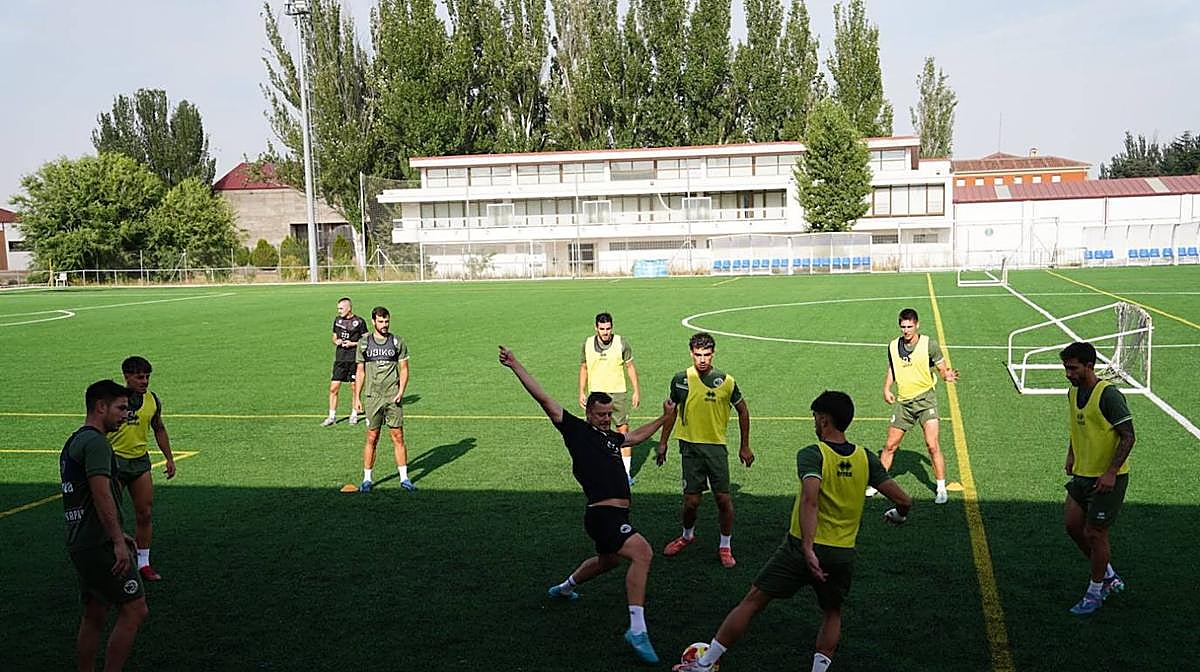 Doble sesión para seguir poniendo la mirada en el derbi