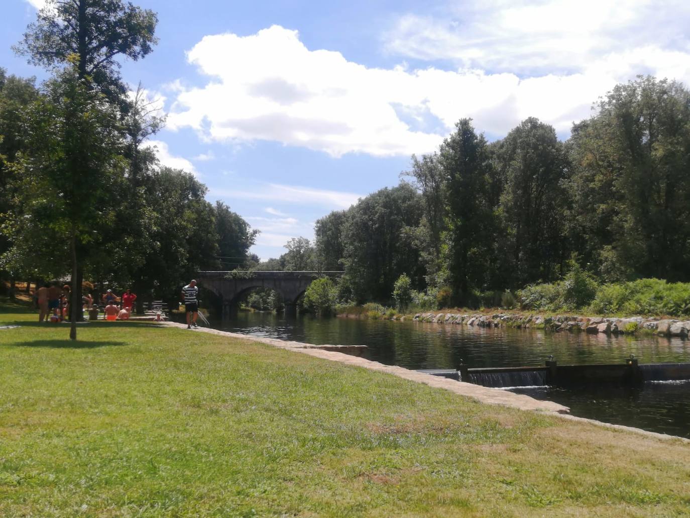 La paradisíaca piscina natural que regala un plan exótico y relajante o uno exigente e intenso