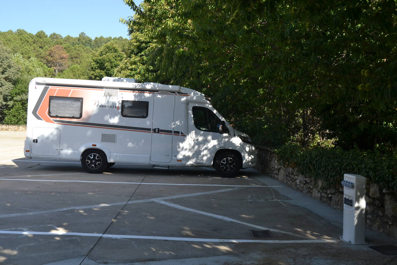 La Alberca estrena un parking inteligente para autocaravanas