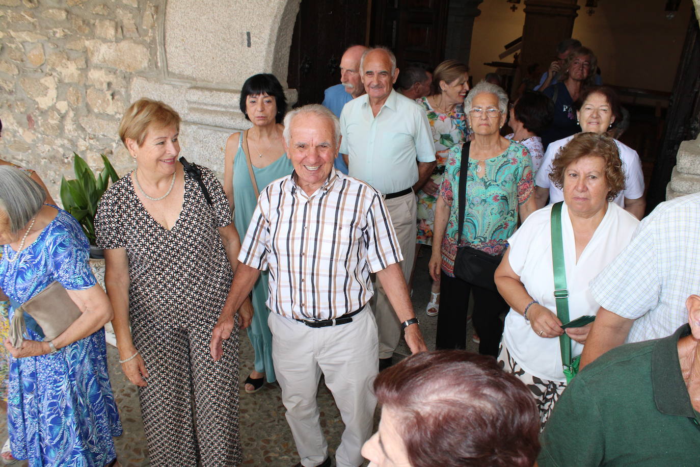 Animado día festivo para los mayores de Linares de Riofrío