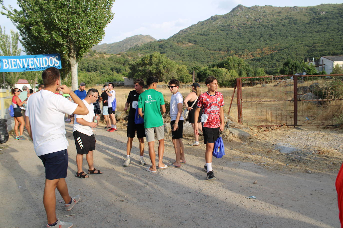 El deporte se suma a la fiesta en Sanchotello