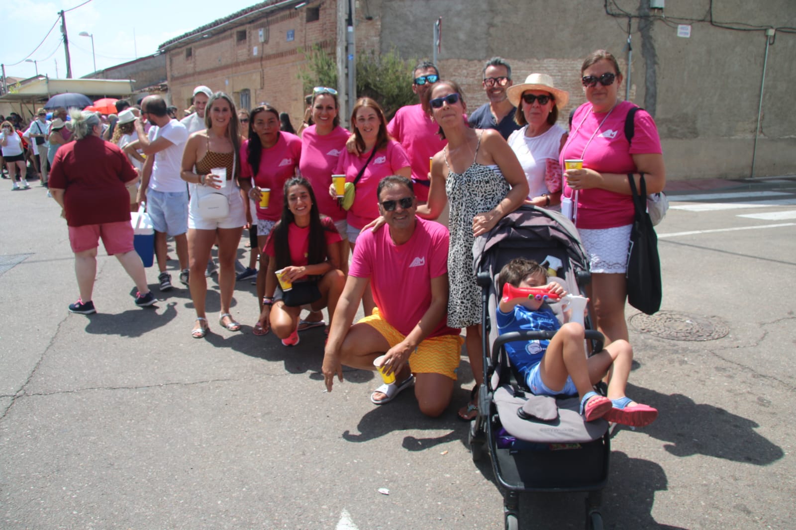 Castellanos de Moriscos, unido en torno a la paella