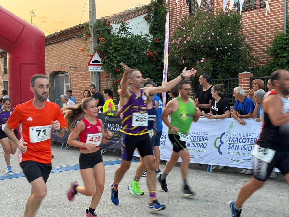 Mas de 800 corredores en la &#039;San Rocada&#039;
