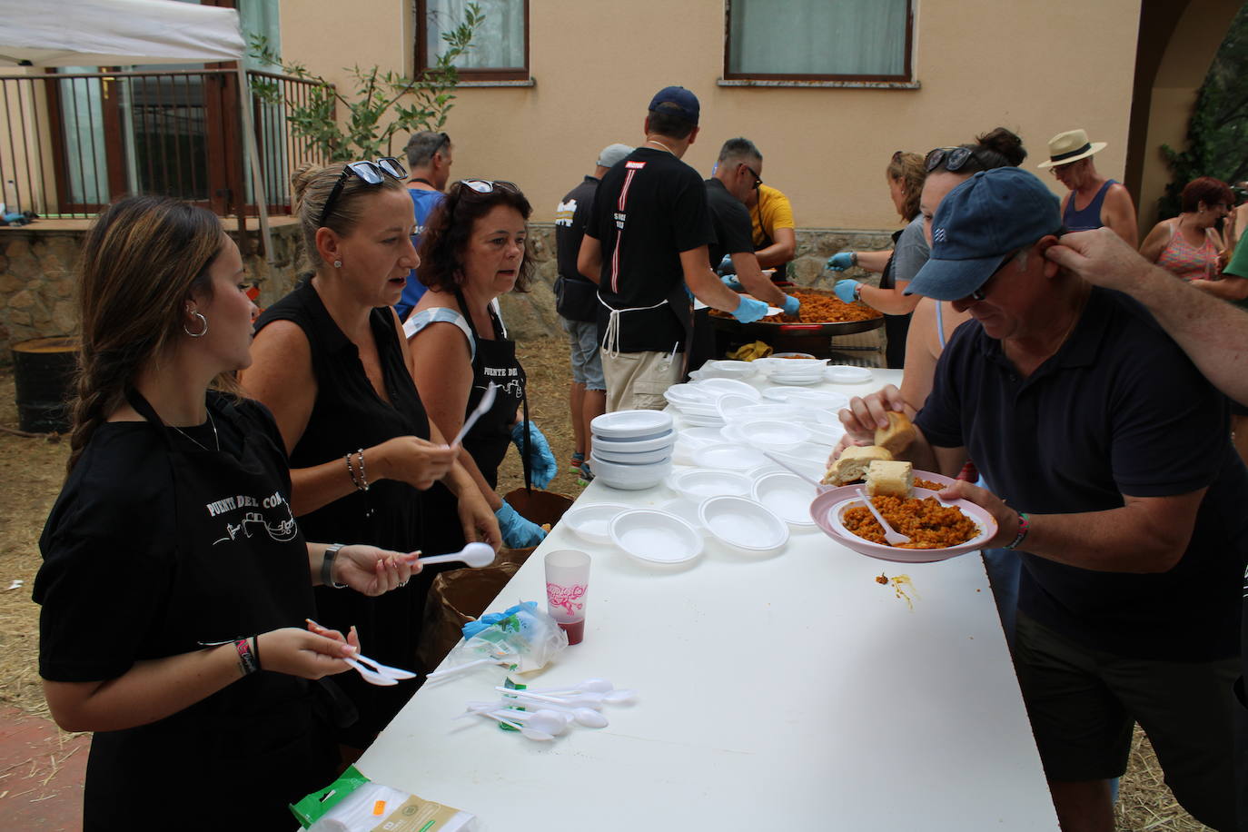 Sabrosa paella junto a las aguas del Tormes