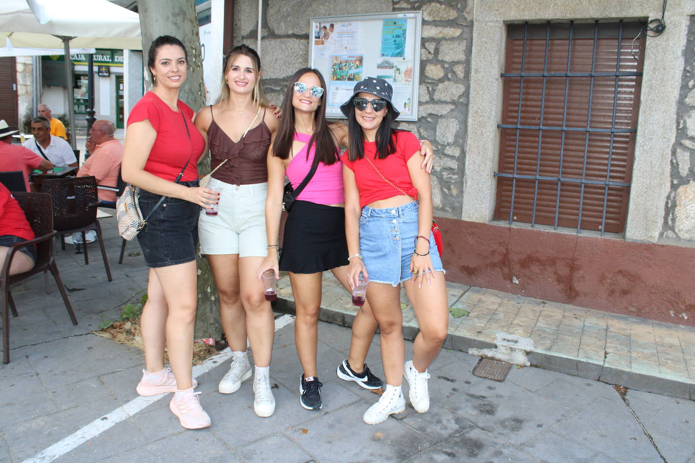 Las peñas de Linares disfrutan ya de las fiestas