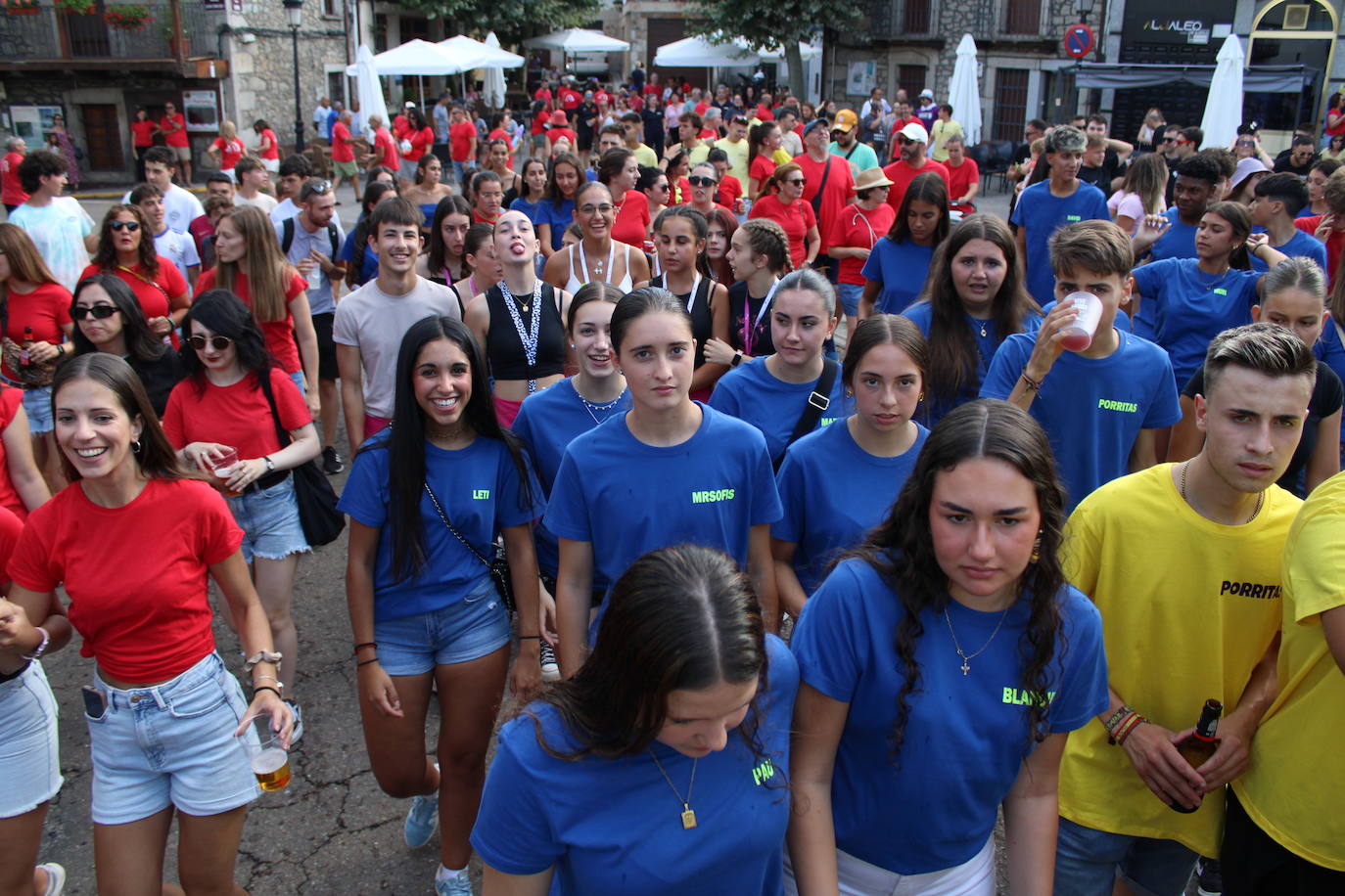 Las peñas de Linares disfrutan ya de las fiestas
