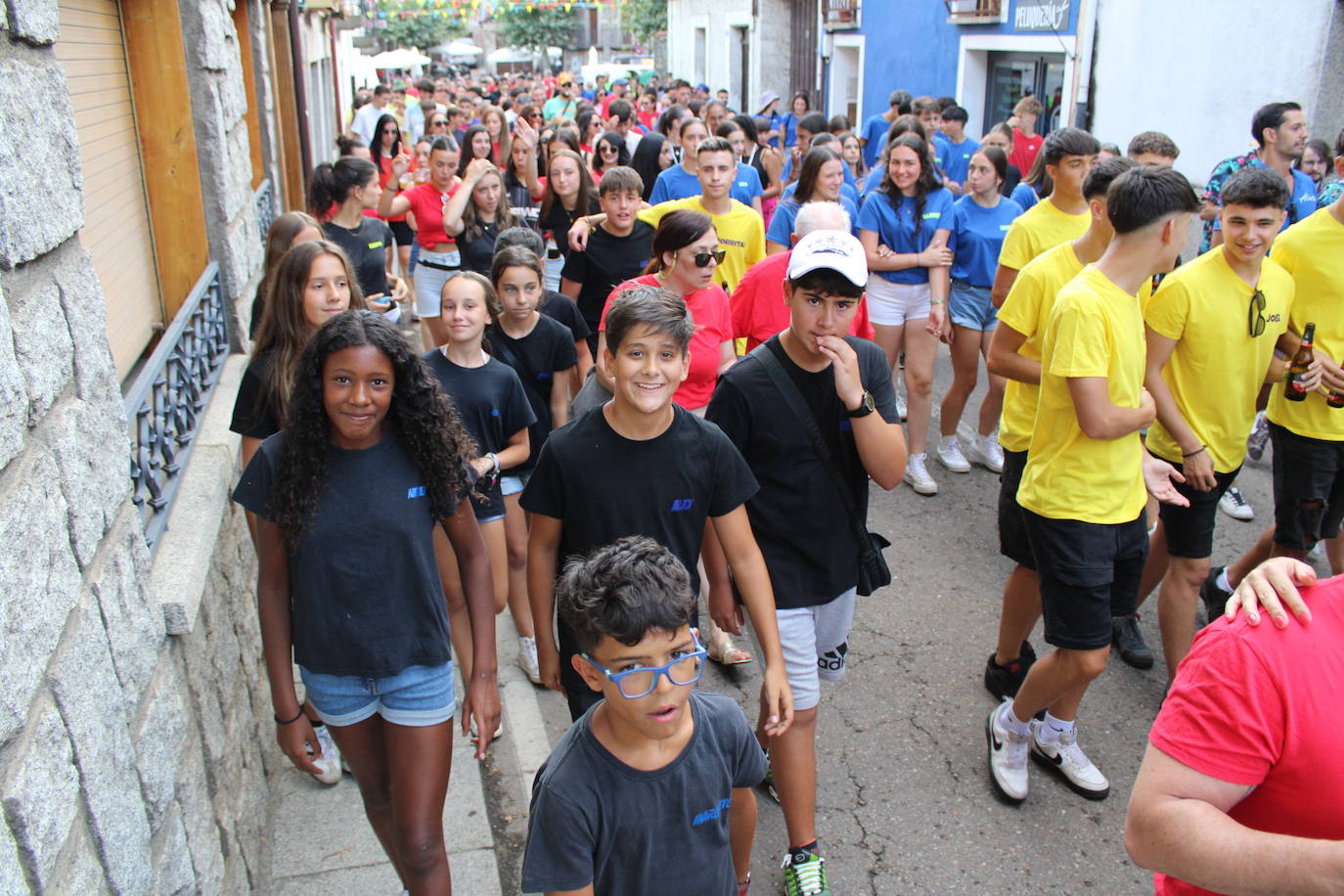 Las peñas de Linares disfrutan ya de las fiestas