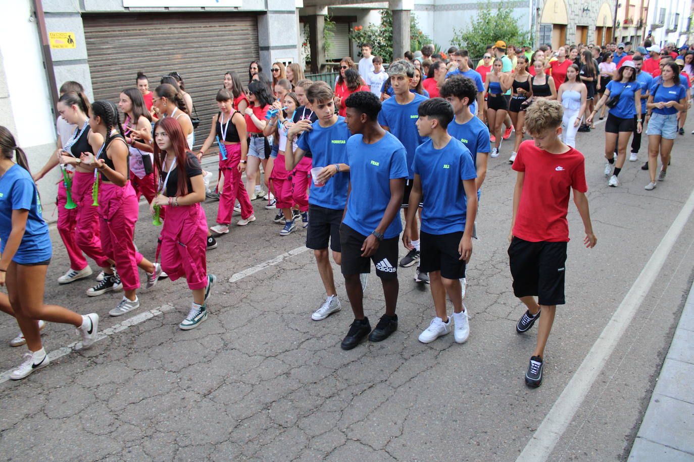 Las peñas de Linares disfrutan ya de las fiestas