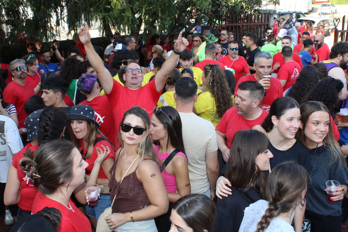 Las peñas de Linares disfrutan ya de las fiestas