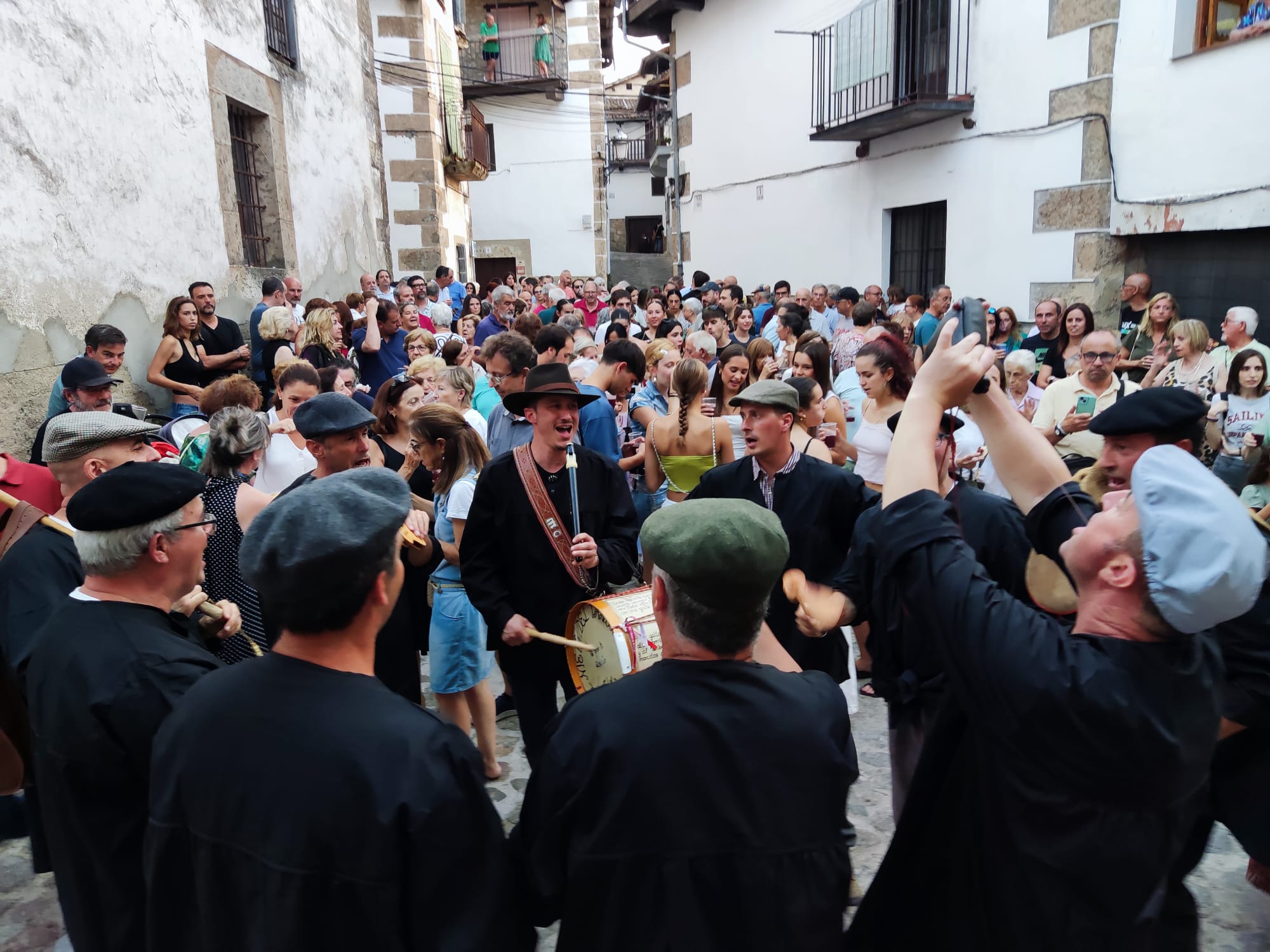 Despedida de solteros en la Boda Típica de Candelario