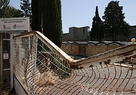 Antiguas instalaciones de la residencia de mayores de San Juan de Sahagún que el Ministerio quiere transformar en centro de inmigrantes.