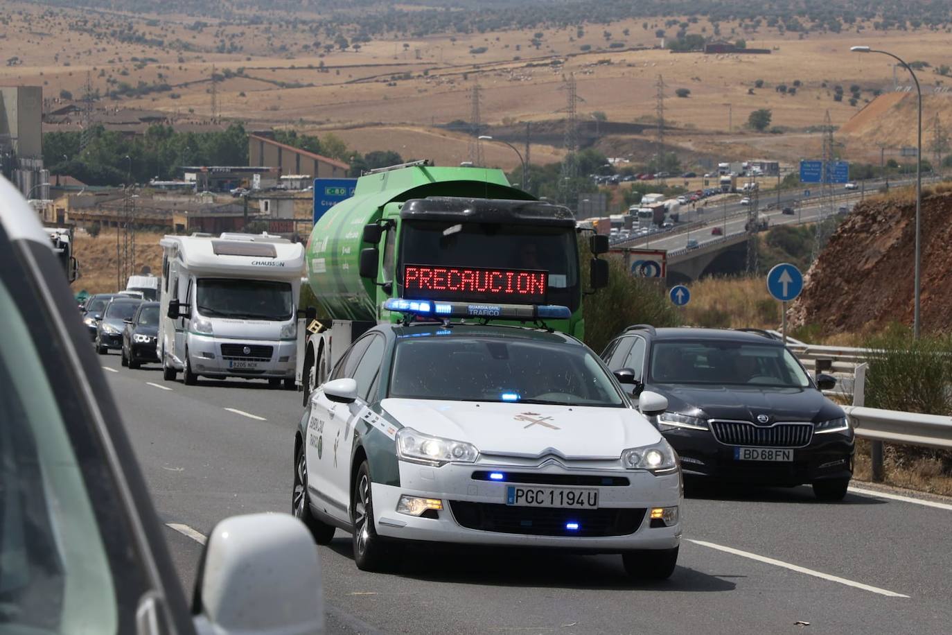 Así han quedado los camiones implicados en el accidente en la A-62