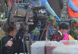 Cámara de televisión, en la plaza de toros de Guijuelo.