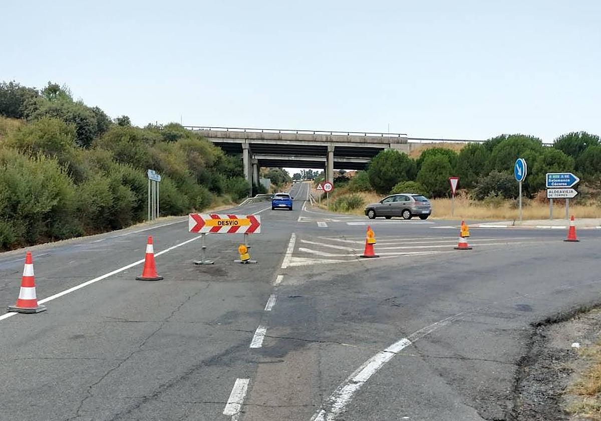 Imagen del desvío en la SA-104.