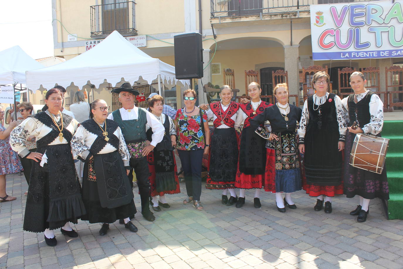 Emotivos momentos y bullicio en el III Día del Campo Charro de La Fuente de San Esteban