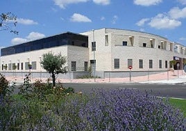Exteriores del Centro de Especialidades de Ciudad Rodrigo.