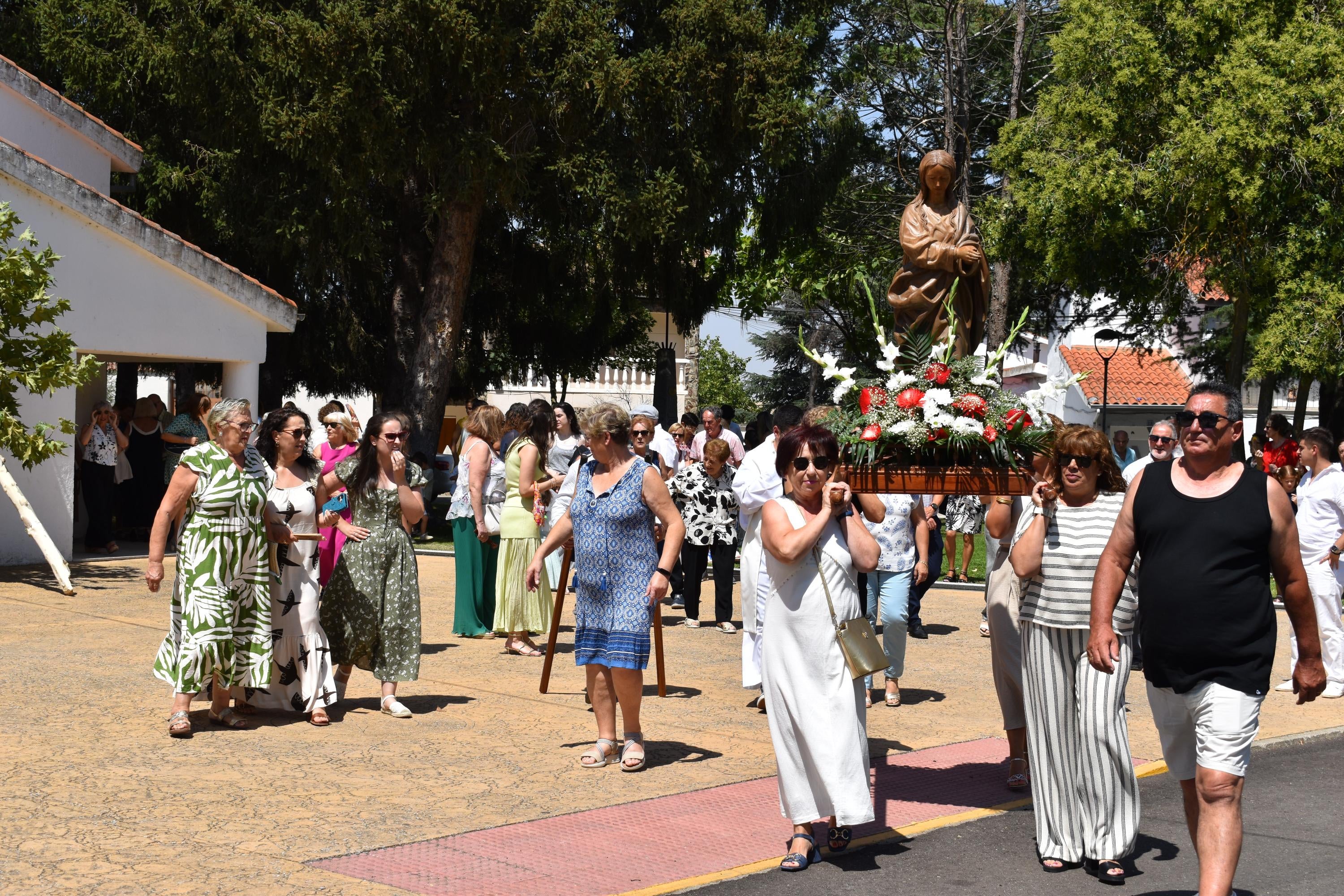 Día de gala y tradición en Nuevo Naharros